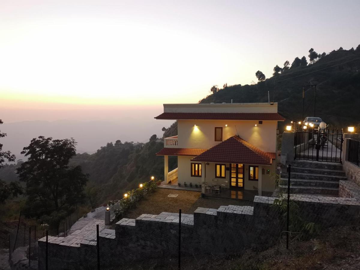Villa By Mountain Homes- Lansdowne Εξωτερικό φωτογραφία
