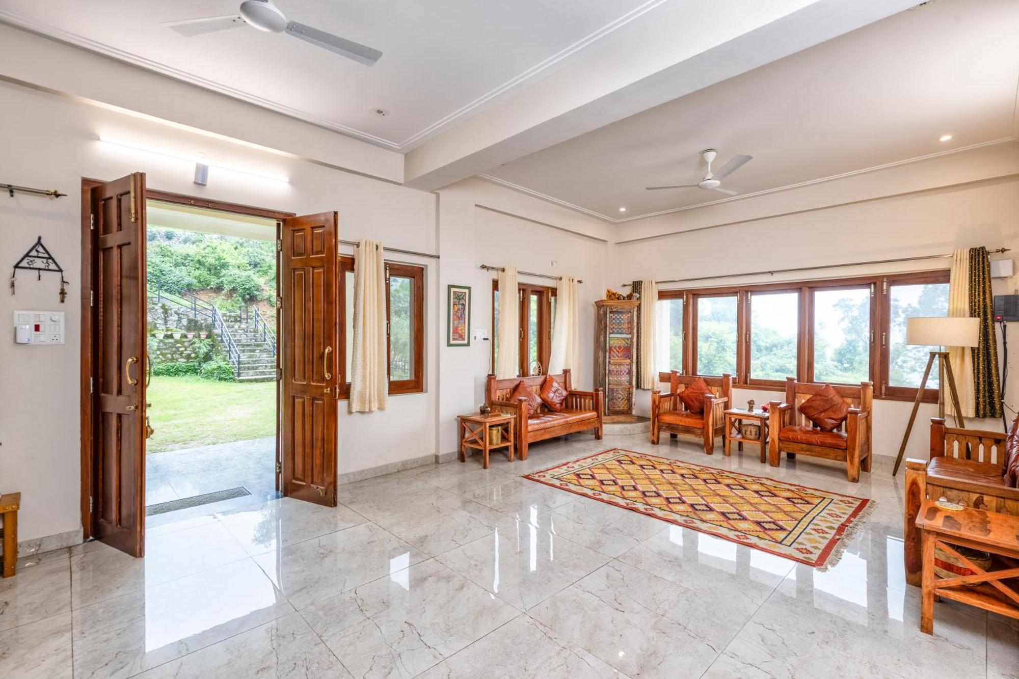 Villa By Mountain Homes- Lansdowne Εξωτερικό φωτογραφία